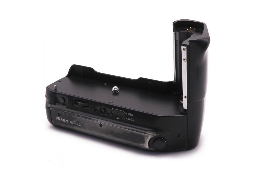Батарейная ручка Nikon MB-23 для Nikon F4