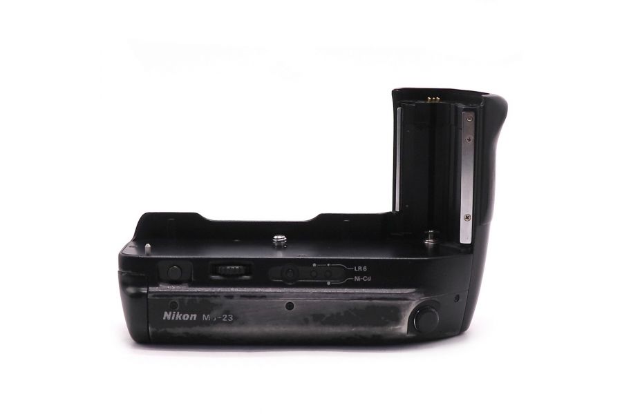 Батарейная ручка Nikon MB-23 для Nikon F4