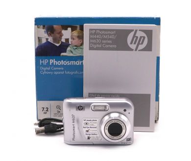 Фотоаппарат HP Photosmart M637 в упаковке