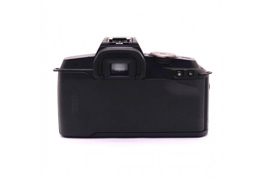 Фотоаппарат пленочный Canon EOS 5000 kit