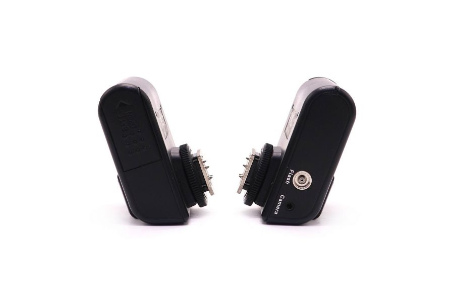 Радиосинхронизатор Viltrox FC-210N в упаковке