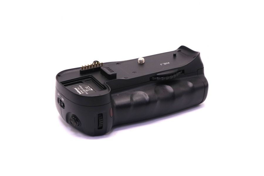 Батарейная ручка Hahnel HN-D300 InfraPro для Nikon D300/D700