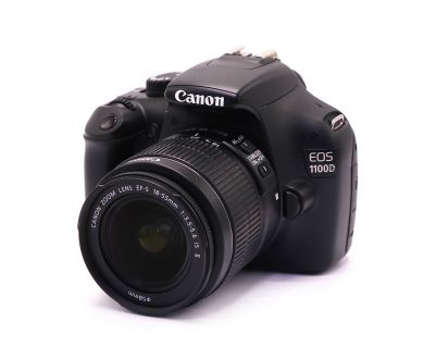 Фотокамера Canon EOS 1100D kit (пробег 44505 кадров)