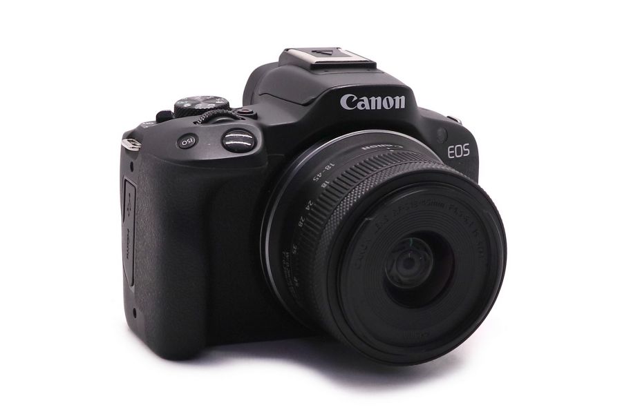Фотоаппарат Canon EOS R50 kit в упаковке
