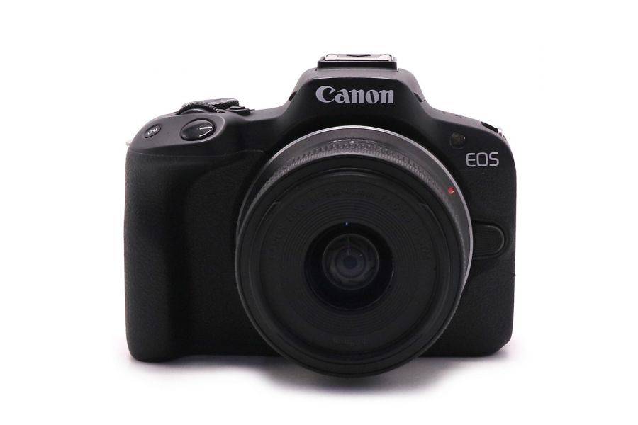 Фотоаппарат Canon EOS R50 kit в упаковке