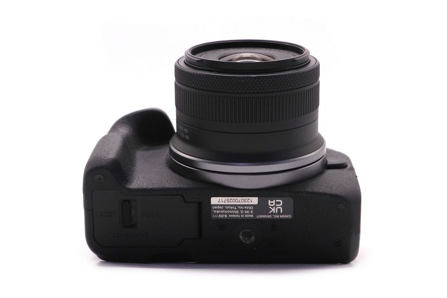 Фотоаппарат Canon EOS R50 kit в упаковке