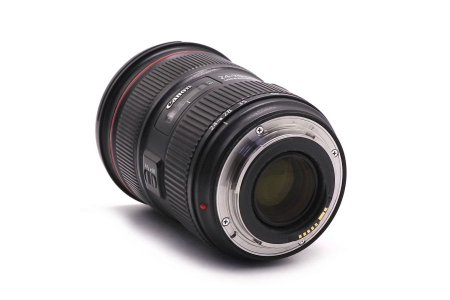Объектив Canon EF 24-70mm f/2.8 L II USM в упаковке