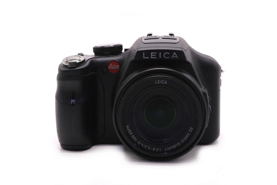 Компактная фотокамера Leica V-Lux 3 в упаковке