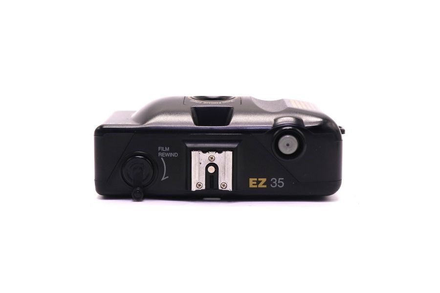 Компактный пленочный фотоаппарат Vivitar EZ35