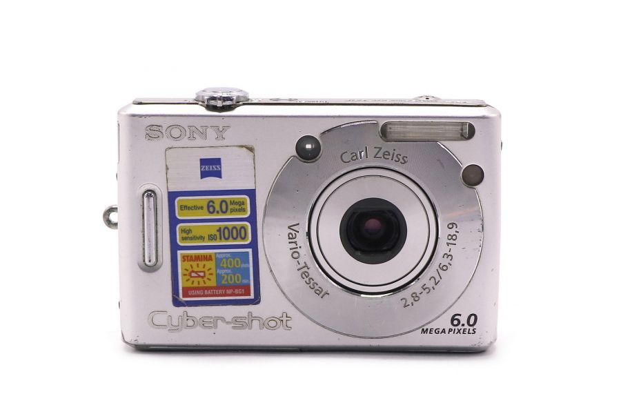 Компактная цифровая камера Sony Cyber-shot DSC-W30