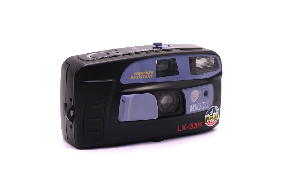 Пленочный компактный фотоаппарат Ricoh LX-33W