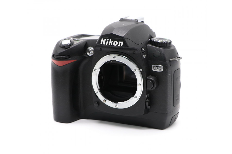 Фотокамера Nikon D70 body (пробег 2160 кадров)