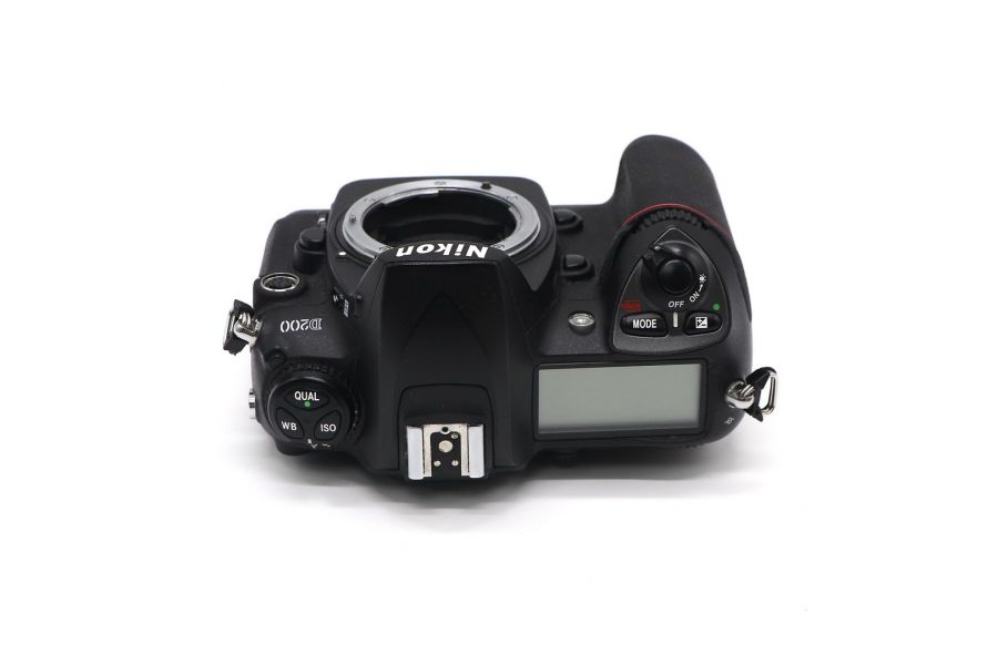 Фотокамера Nikon D200 body (пробег 28270 кадров)