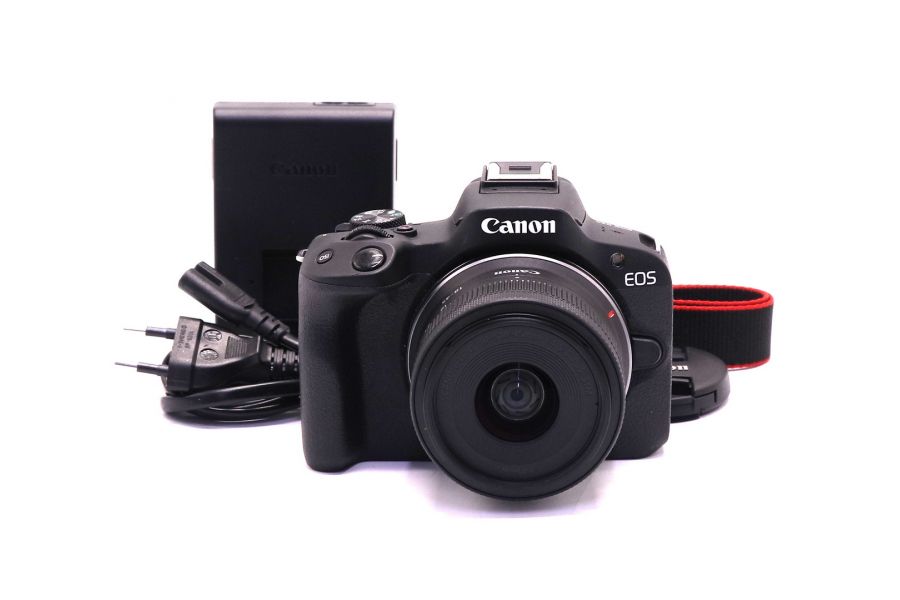 Фотоаппарат Canon EOS R50 kit (пробег 1130 кадров)