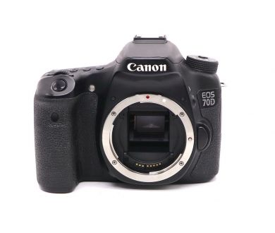 Камера Canon EOS 70D body (пробег неизвестен)