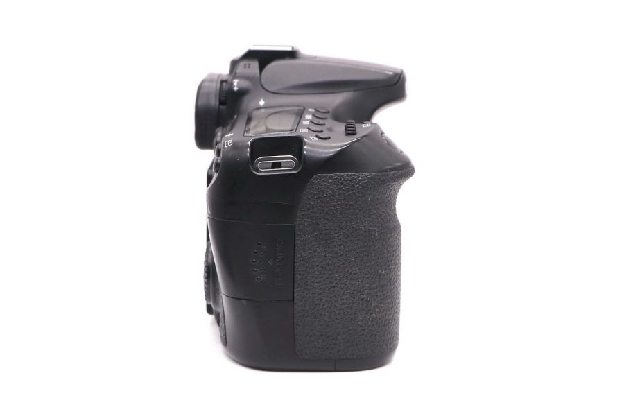 Камера Canon EOS 70D body (пробег неизвестен)