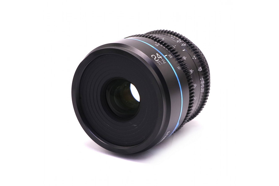 Sirui Nightwalker 24mm T1.2 S35 X-Mount в упаковке