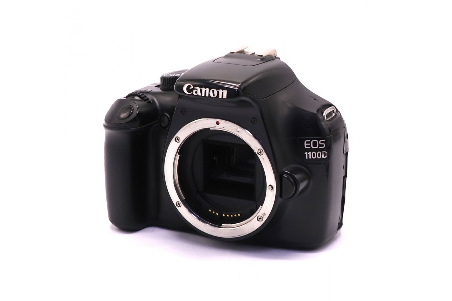 Камера Canon EOS 1100D body (пробег 3800 кадров)