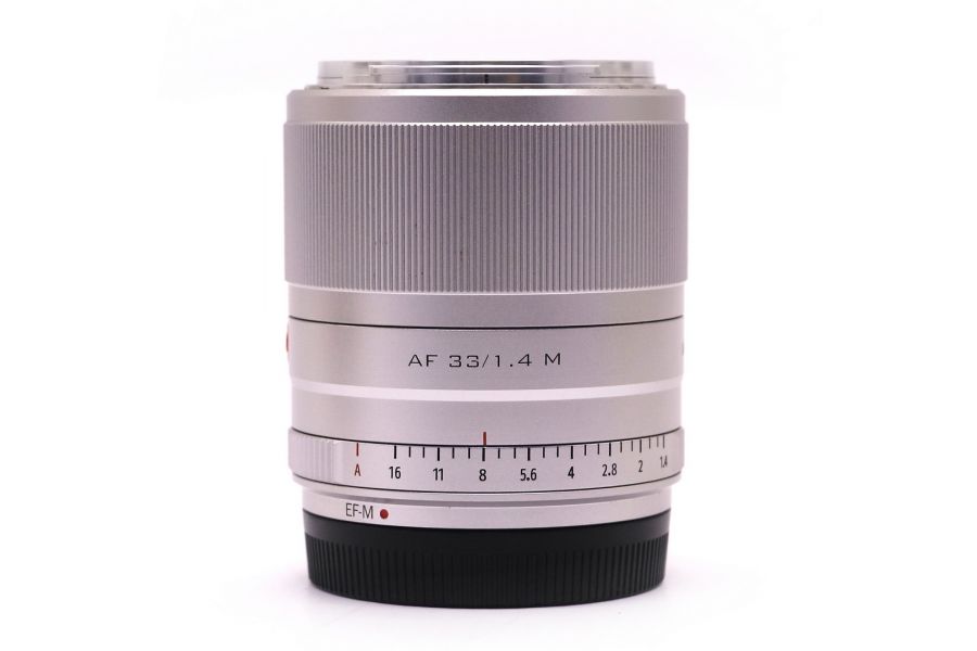 Viltrox AF 33mm f/1.4 STM ED IF в упаковке