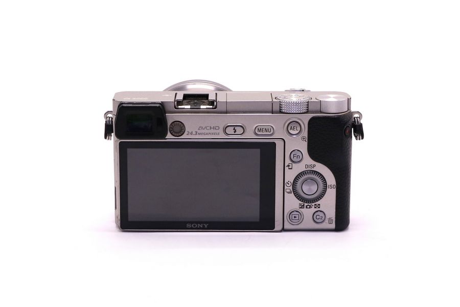 Sony A6000 ILCE-6000 kit в упаковке (пробег 49850 кадров)
