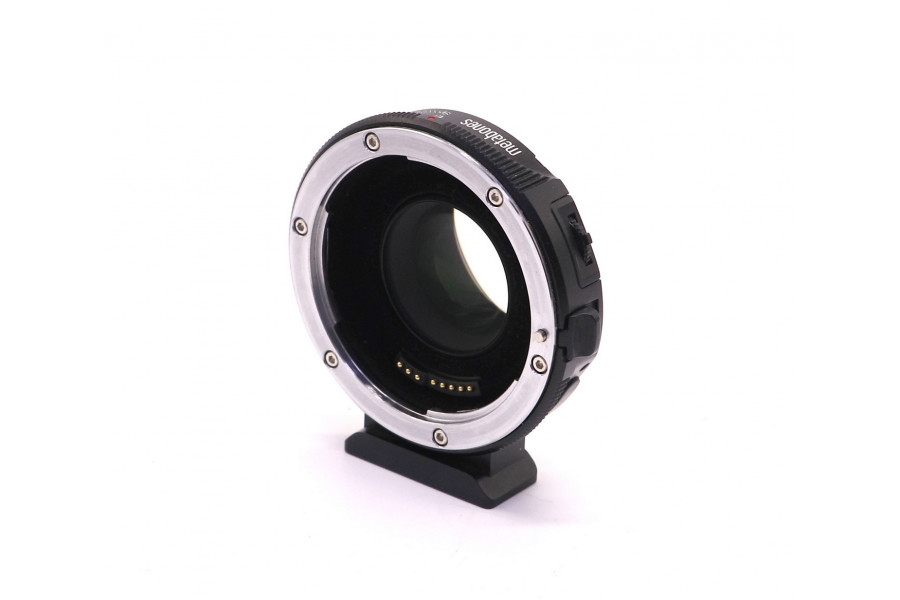 Переходник Metabones EF - MFT mount T Speed Booster XL 0.64x в упаковке