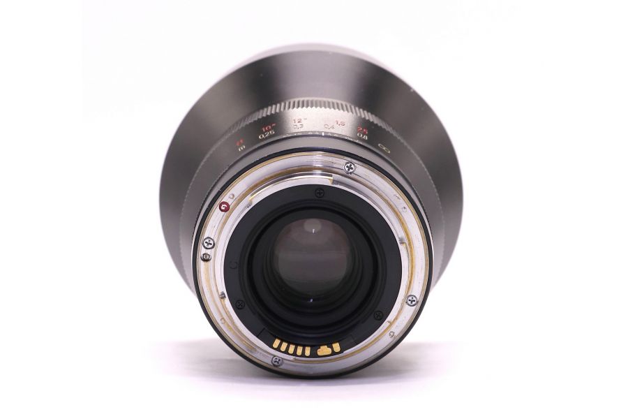 Мануальный Distagon T* 2.8/15 ZE Carl Zeiss