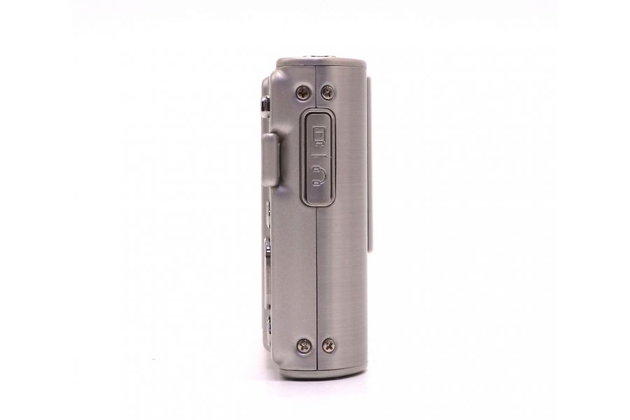 Компактный цифровой фотоаппарат Samsung I100