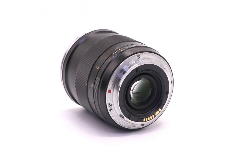 Манкальный объектив Distagon T* 2/25 ZE Carl Zeiss