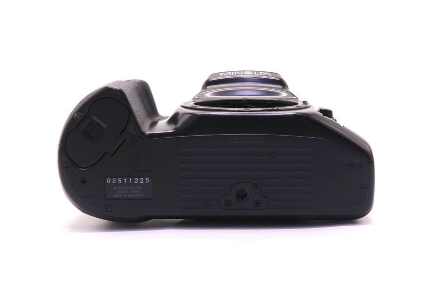 Пленочный фотоаппарат Minolta Maxxum 350si body