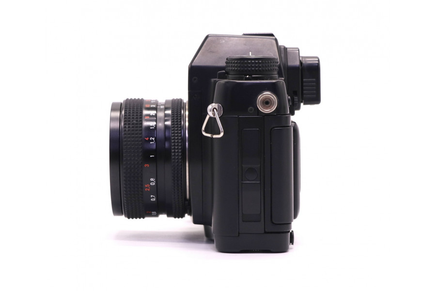 Зеркальная плёночная фотокамера Contax RX kit