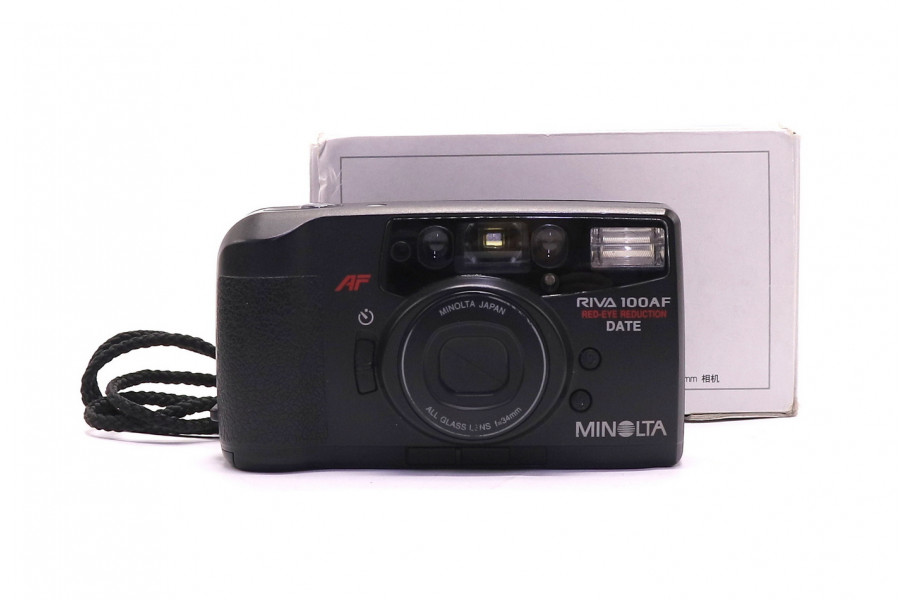 Плёночная камера Minolta Riva 100 AF Date в упаковке