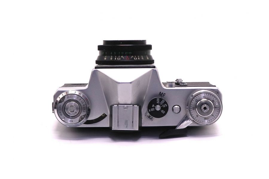 Фотоаппарат Зенит Е + Индустар 50-2 Москва 80