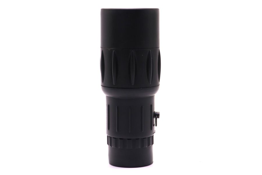 Монокуляр компактный универсальный Bresser 30x95