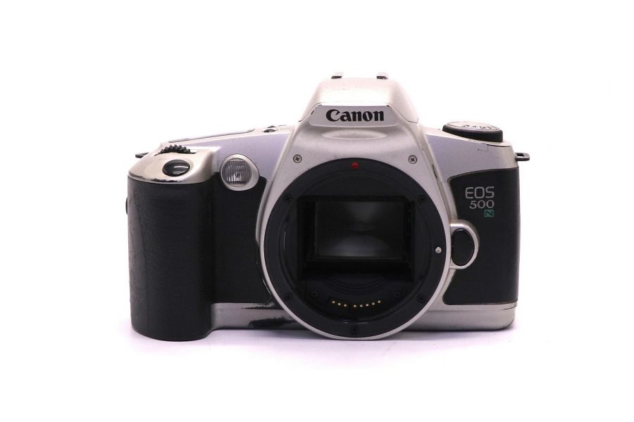Зеркальный фотоаппарат Canon EOS 500N body