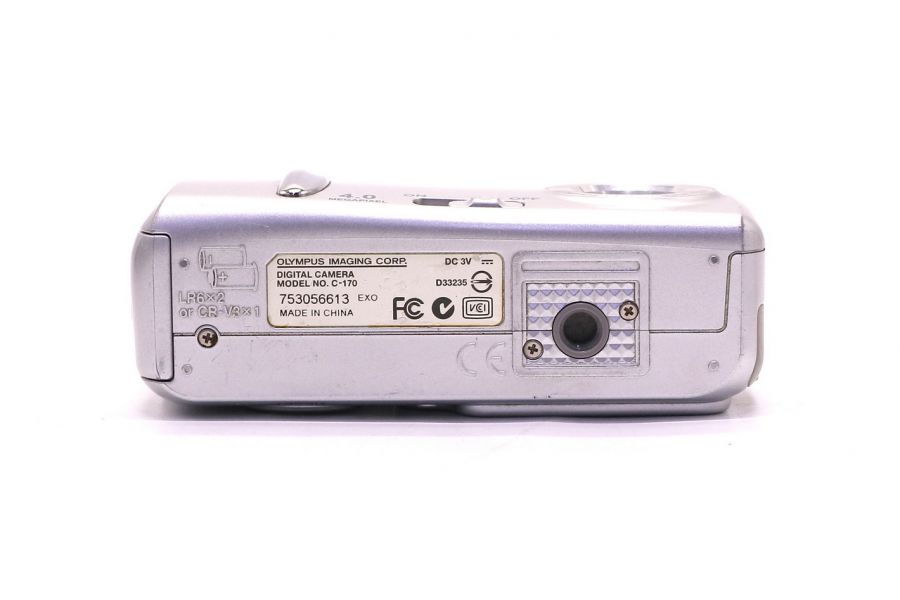 Цифровой фотоаппарат Olympus Camedia C-170 в упаковке