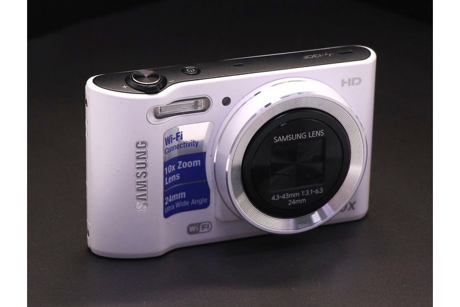 Компактный цифровой фотоаппарат Samsung WB30F