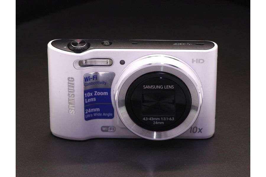Компактный цифровой фотоаппарат Samsung WB30F