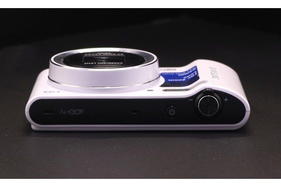Компактный цифровой фотоаппарат Samsung WB30F