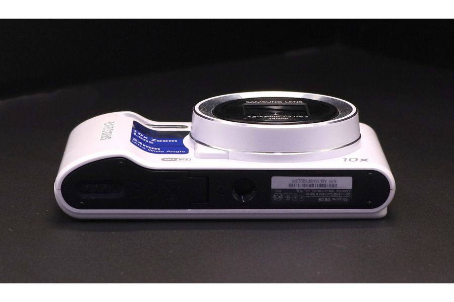Компактный цифровой фотоаппарат Samsung WB30F
