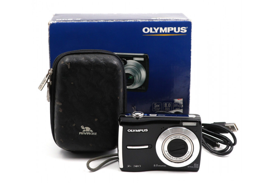 Компактная фотокамера Olympus X-840 в упаковке