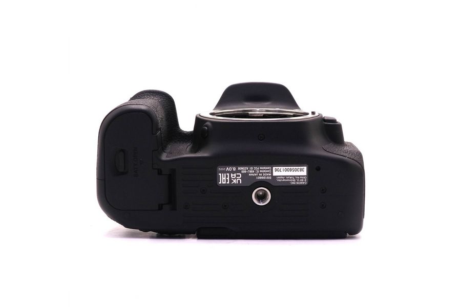 Canon EOS 90D body (пробег 200000 кадров)