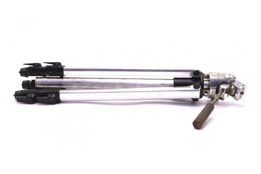 Компактный винтажный штатив-трипод Volux