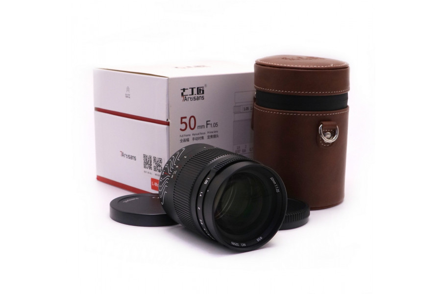Объектив 7Artisans 50mm f/1.05 в упаковке
