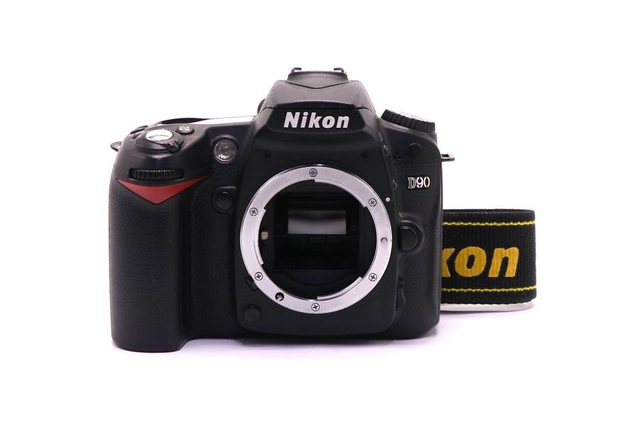 Зеркальный цифровой фотоаппарат Nikon D90 body
