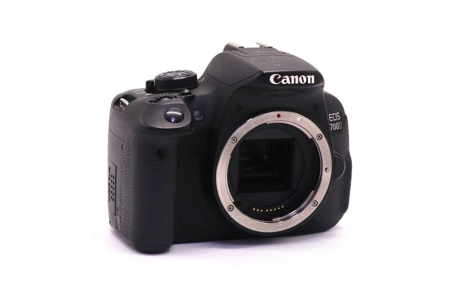 Камера Canon EOS 700D body (пробег 81795 кадров)