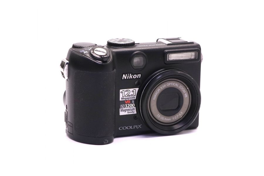 Компактная цифровая камера Nikon Coolpix P5100