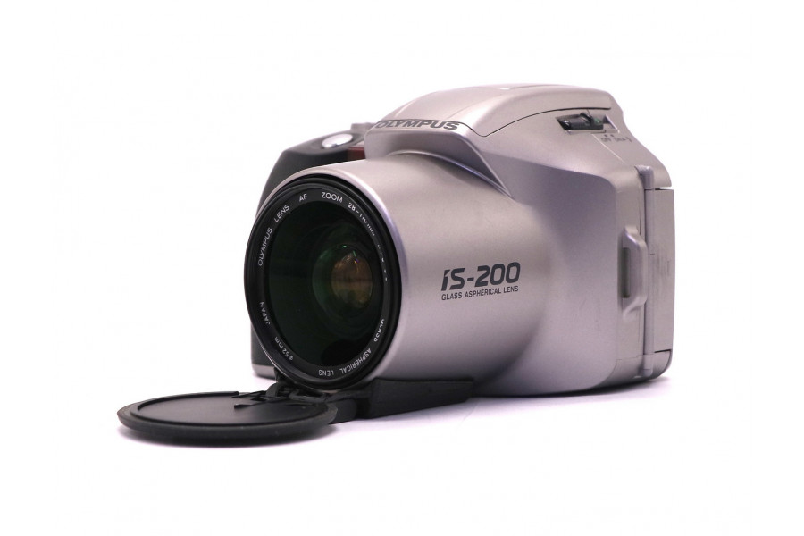 Зеркальная фотокамера Olympus IS-200 в упаковке