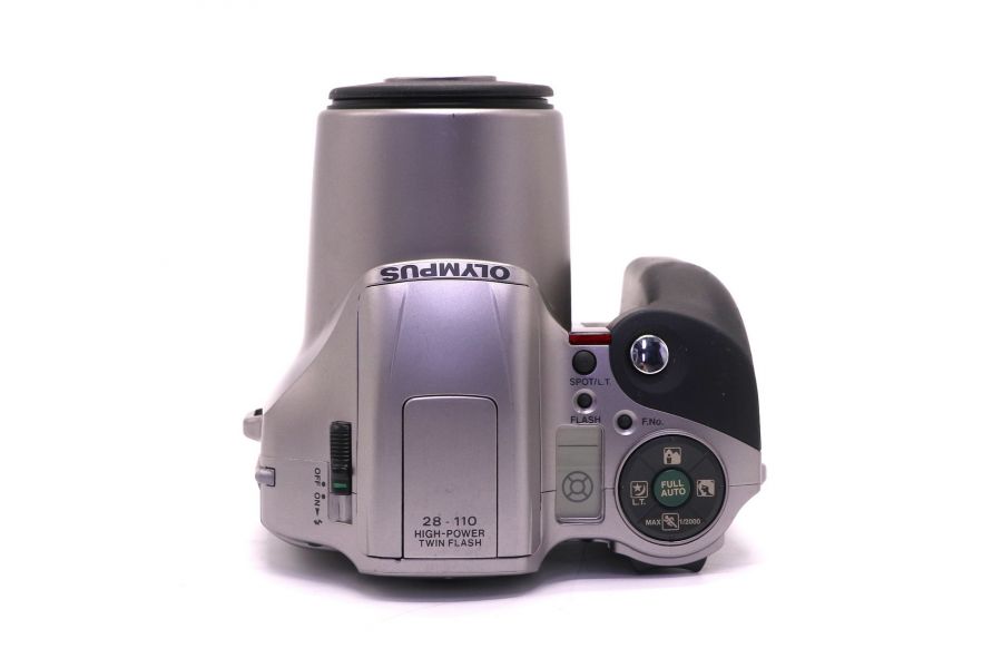 Зеркальная фотокамера Olympus IS-200 в упаковке