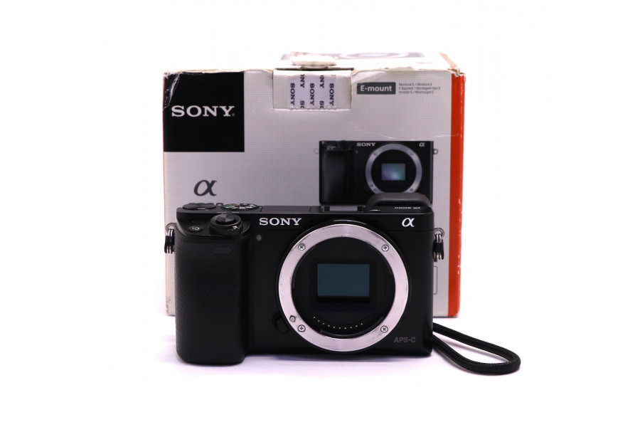 Sony A6000 ILCE-6000 body в упаковке (пробег 20545 кадров)