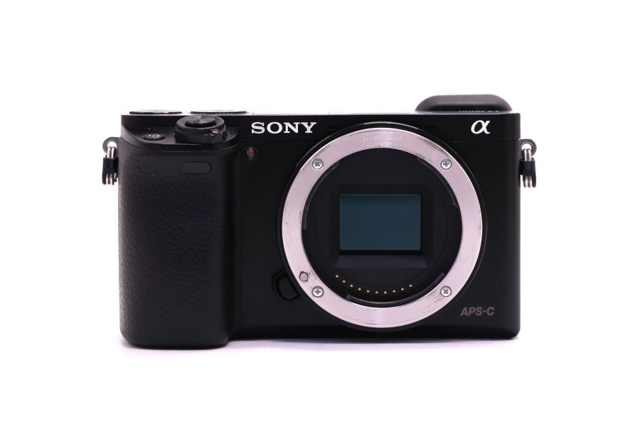 Sony A6000 ILCE-6000 body в упаковке (пробег 20545 кадров)